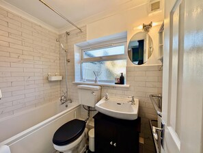 House | 2 bedrooms, Internet