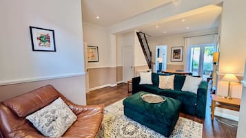 House | 2 bedrooms, Internet
