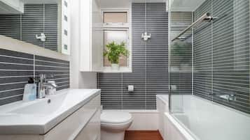 Apartment | 1 bedroom, Internet