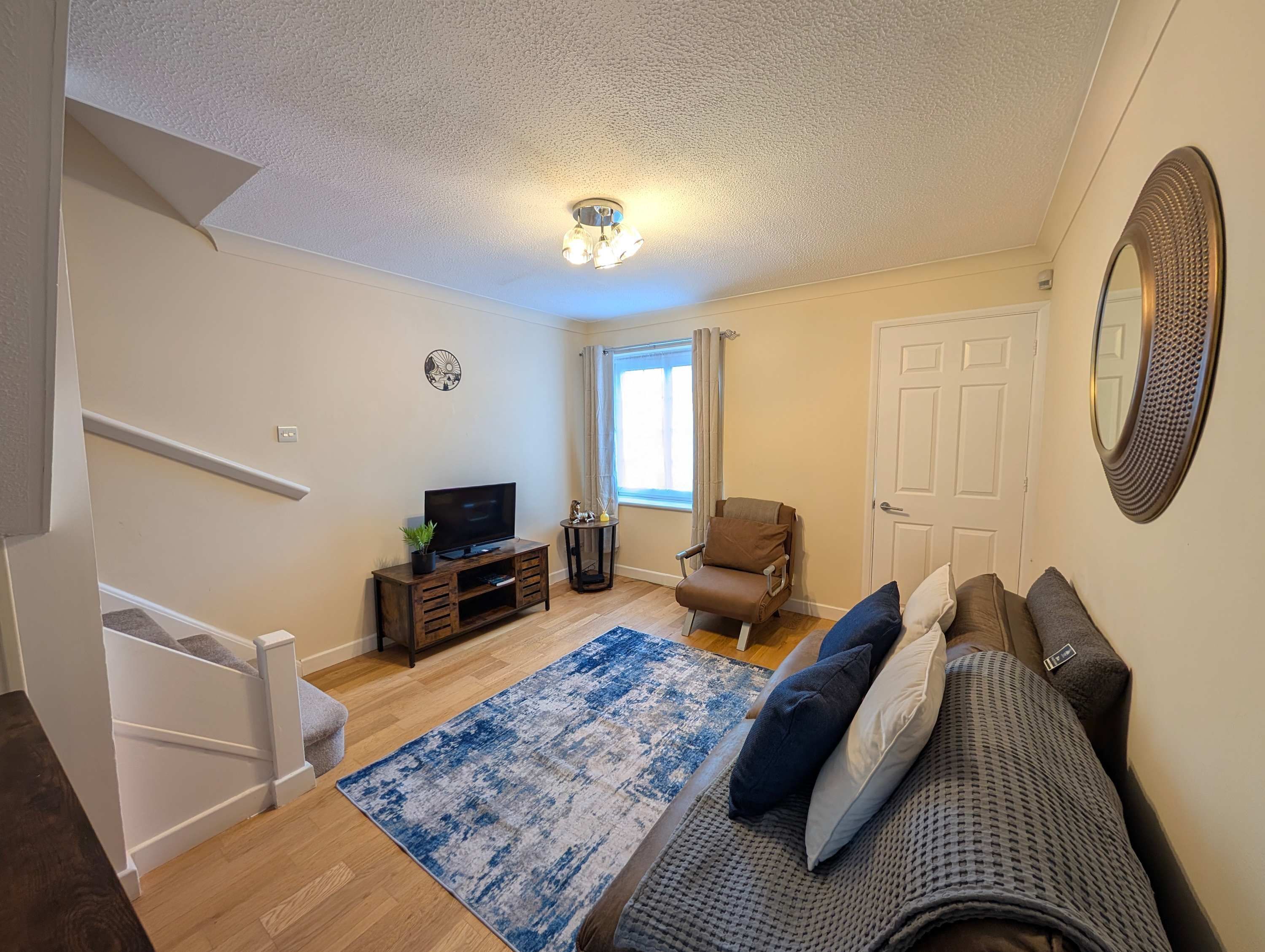 2 bedrooms, Internet