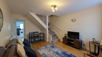House | 2 bedrooms, Internet