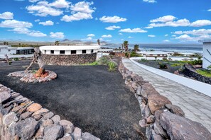 Exterior - Famara Mar • Ocean views • Beach 2 min • LVH (Famara)
