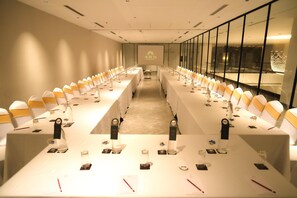 Meeting facility - AURUM BY RJ RESORT  (Siliguri)