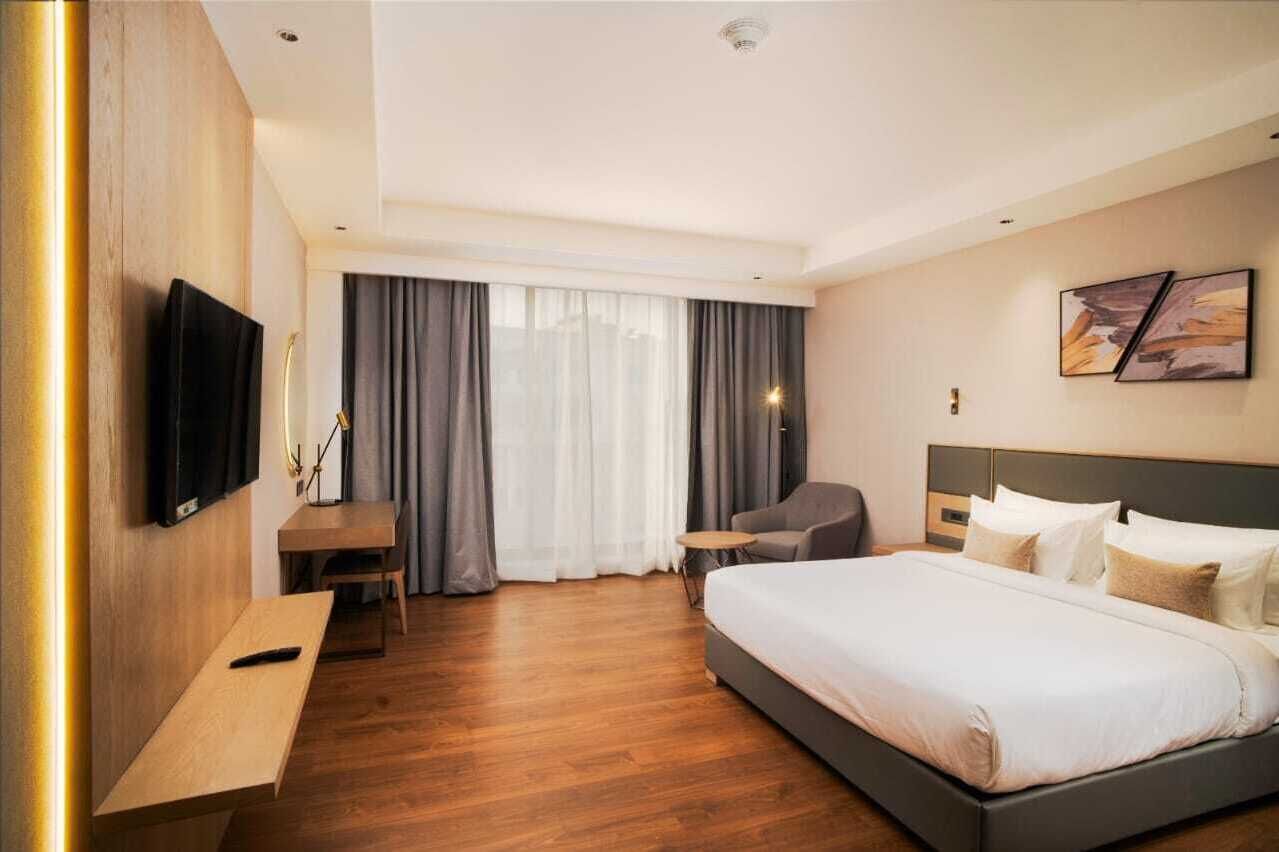 Habitación doble superior, vistas a la piscina