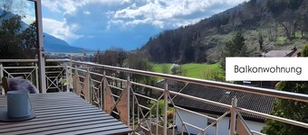 Tostner Burgblick Apartment – Quiet Green Setting with Balcony