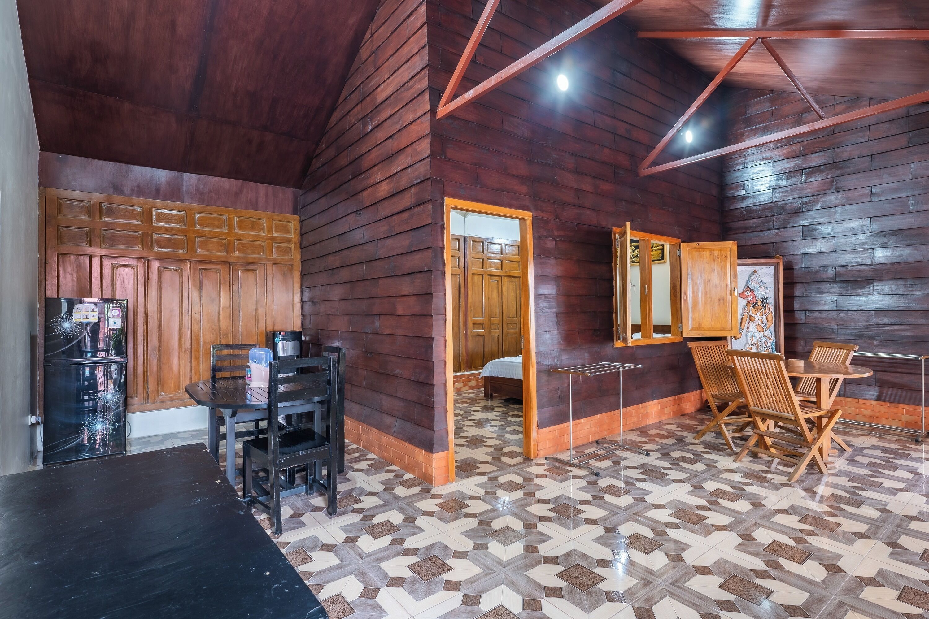 Villa - 5 sovrum | Delat kök