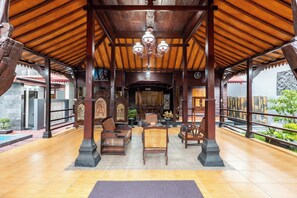 Bagian depan properti