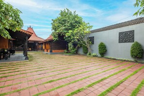 Fachada de la propiedad