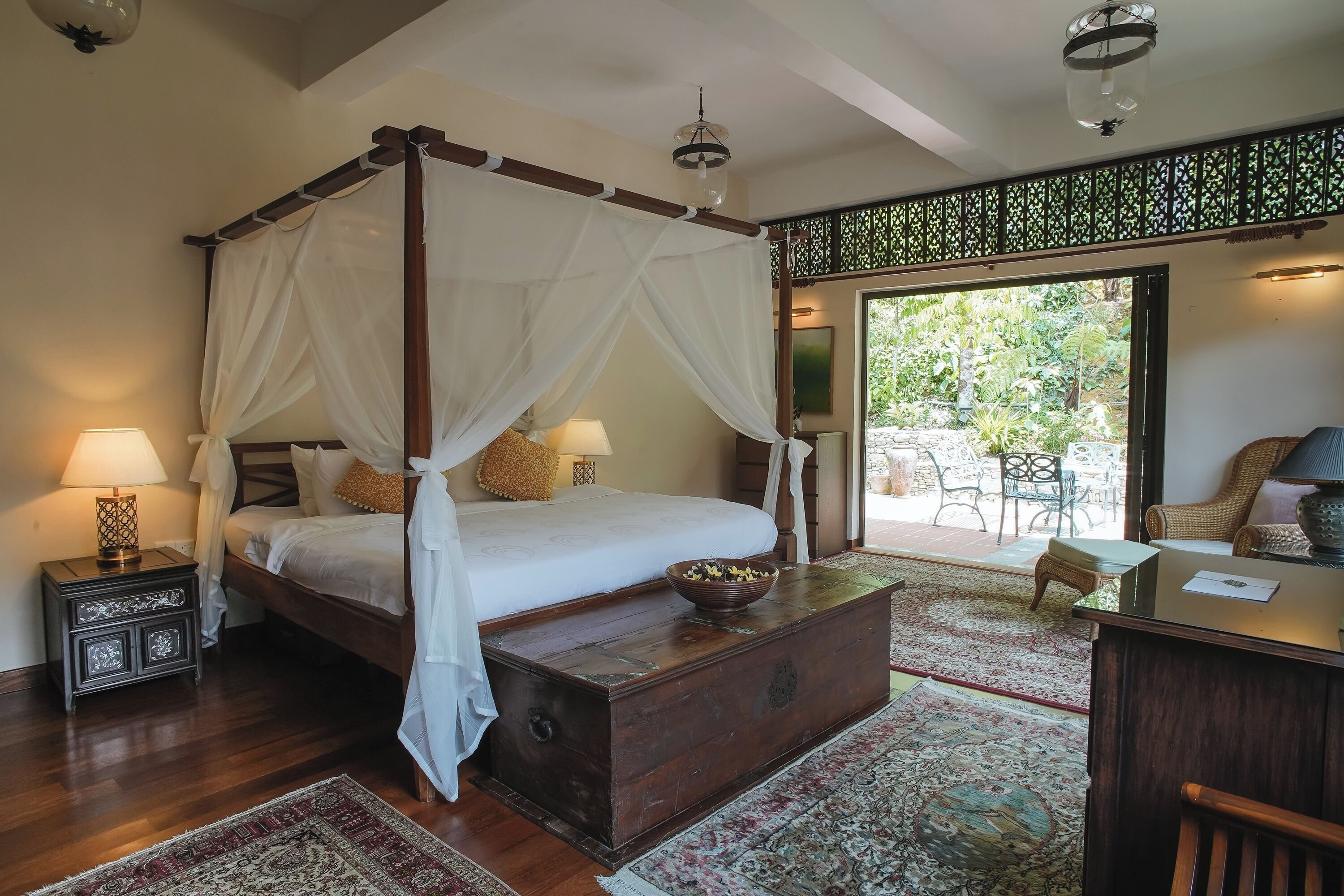 Pahang Suite - Garden & inner courtyard