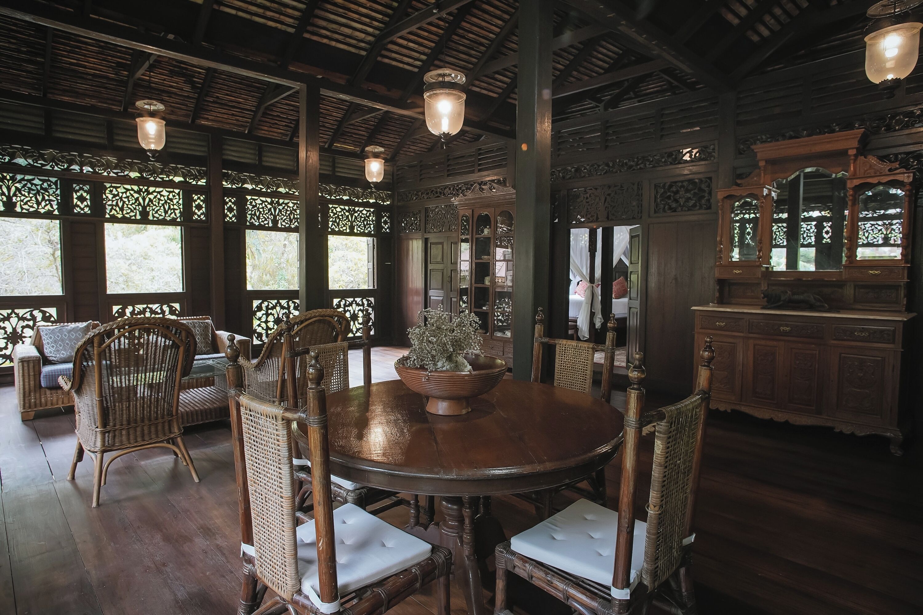 Luxe villa | Ontbijtruimte