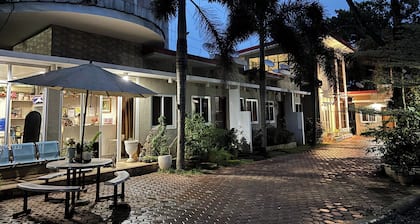 Alejandro'S Suites & Venue