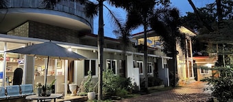 Alejandro'S Suites & Venue