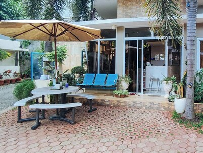 Alejandro'S Suites & Venue