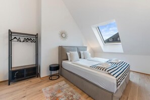 Iron/ironing board, free WiFi - Hills Residences (Vienna)