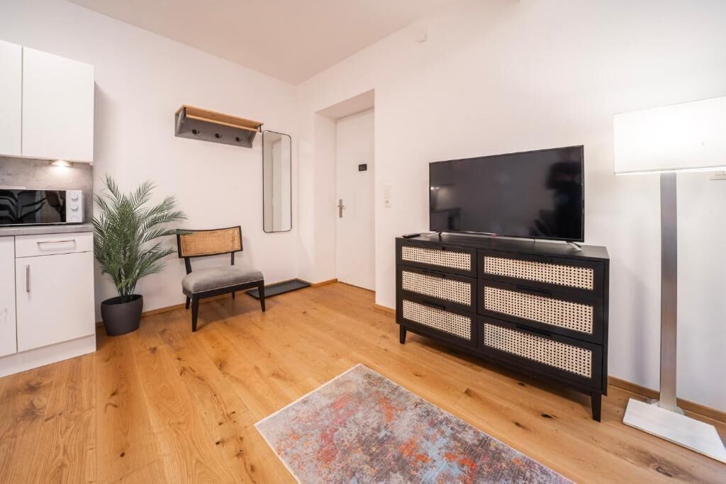 Apartment, Courtyard View | Interior