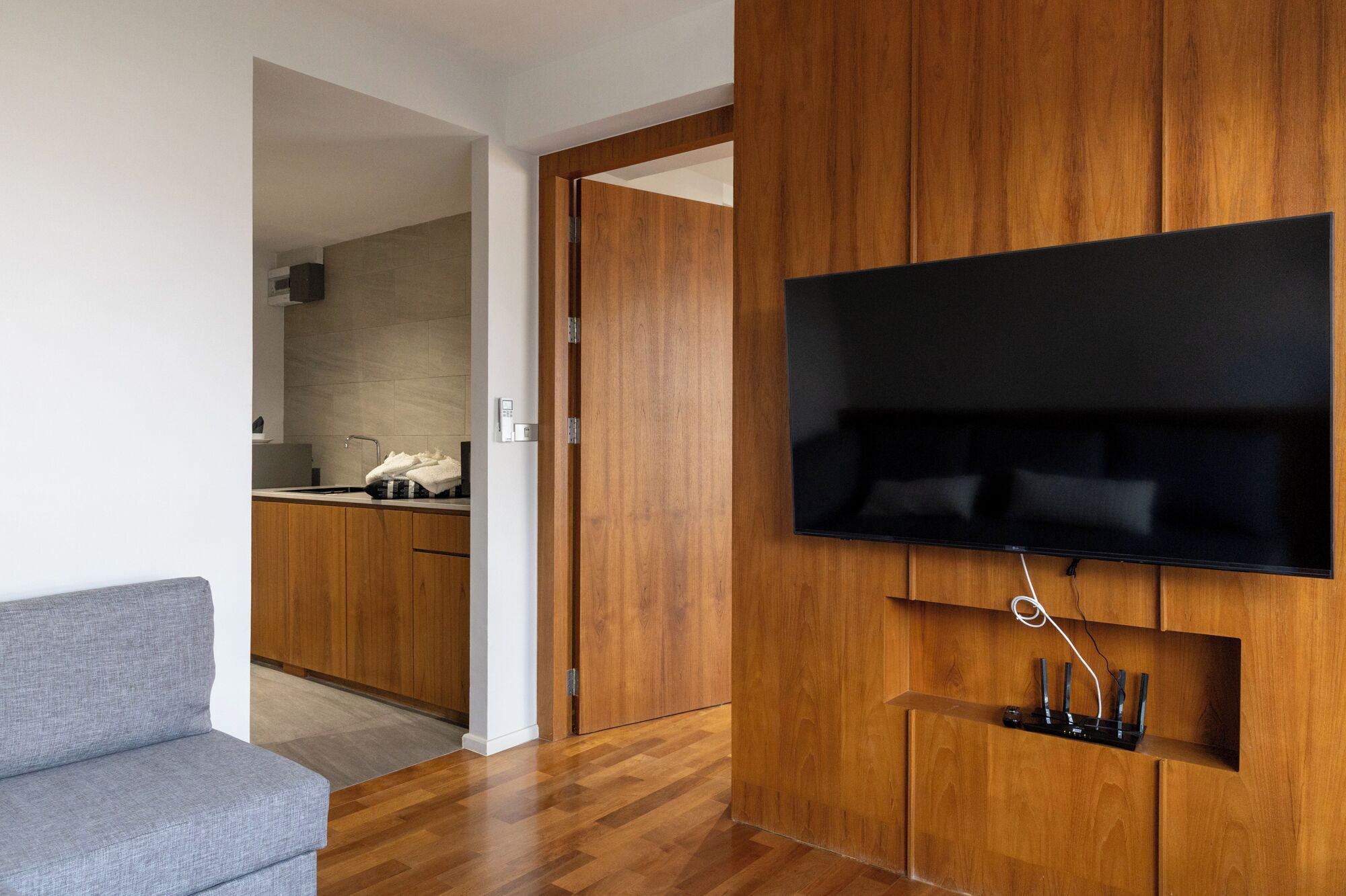 Suite – deluxe | Skrivebord, wi-fi (inkludert) og sengetøy