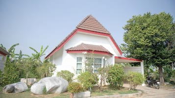 Deluxe Cottage