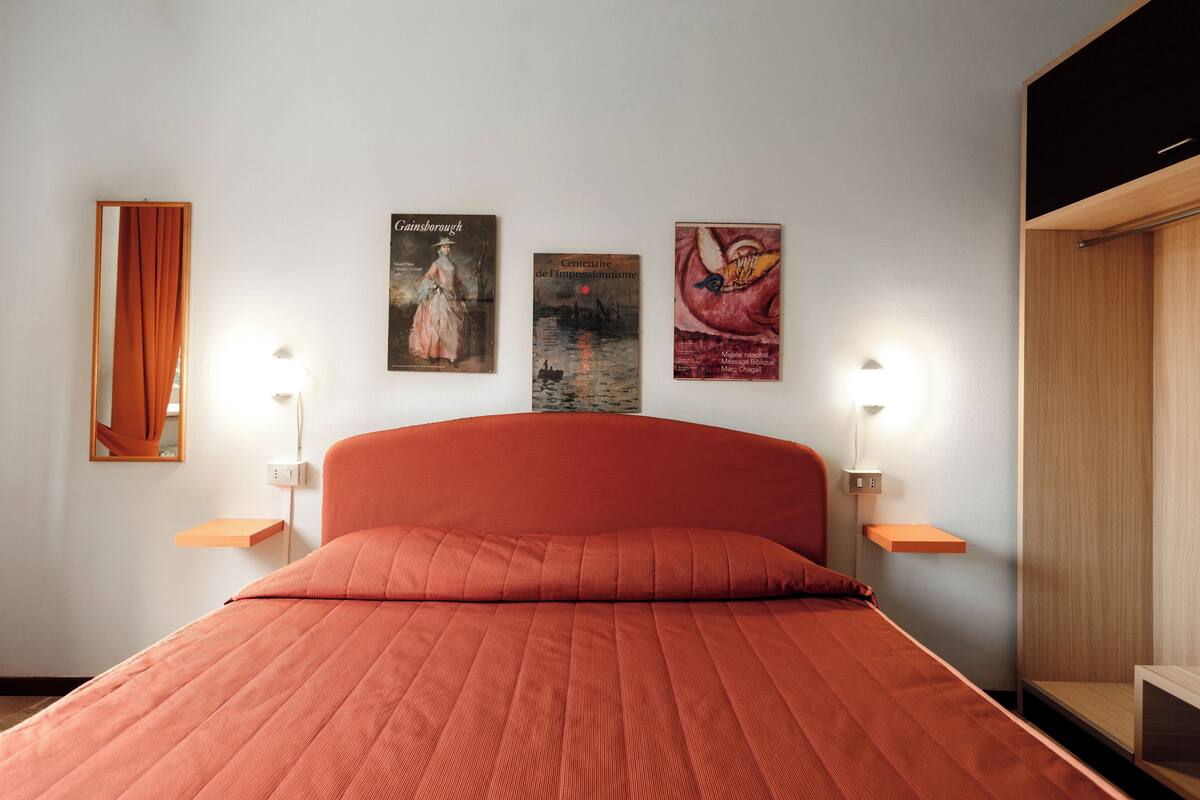 ダブルルーム (1 名様利用)