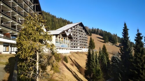 Appartement « Mit Swimmingpool » avec vue sur la montagne, balcon et Wi-Fi