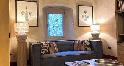 Warm and elegant 2-bedroom apartment with AC in charming Anghiari