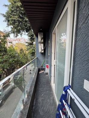 Apartment, Balcony, City View | Balcony view - Fortune Home Service Apartment 3Bhk J150 (New Delhi)