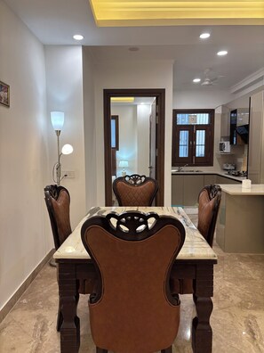 Apartment, Balcony, City View | Dining room - Fortune Home Service Apartment 3Bhk J150 (New Delhi)