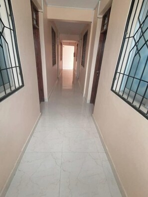 Interior - Flamingo Hotel Bombolulu  (Mombasa)