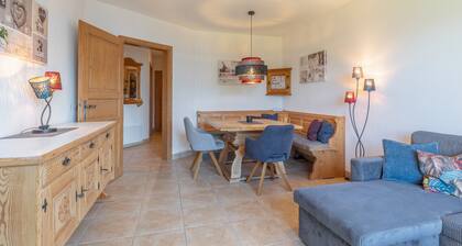 Apartment 'Schladming Planai Mitte' with Mountain View, Private Terrace and Wi-Fi