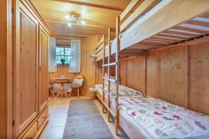 2 bedrooms, WiFi