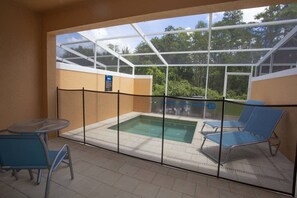 Pool - Charming Cozy Haven in Four Corners (Four Corners)