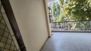 Interior - Sukoon 2BHK| Near Metro Station in Lajpat Nagar Amar Colony Free Parking (New Delhi)