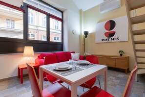 House - Grossi 14 - Loft Vermouth TG 1 - P IVA (Turin)