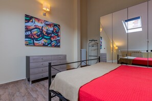 House - Grossi 14 - Loft Vermouth TG 1 - P IVA (Turin)