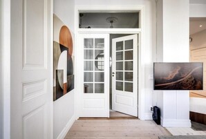 Apartamento luxo, vista para a cidade | Parte interna