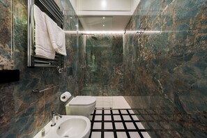 Bathroom - La Dimora del Corso 35 (Napoli)