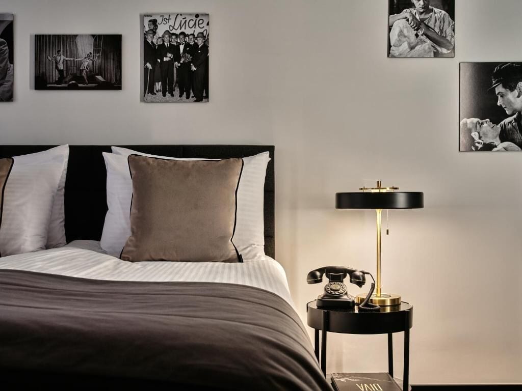 Habitación Deluxe | Minibar, caja de seguridad en la habitación, escritorio y wifi gratis 