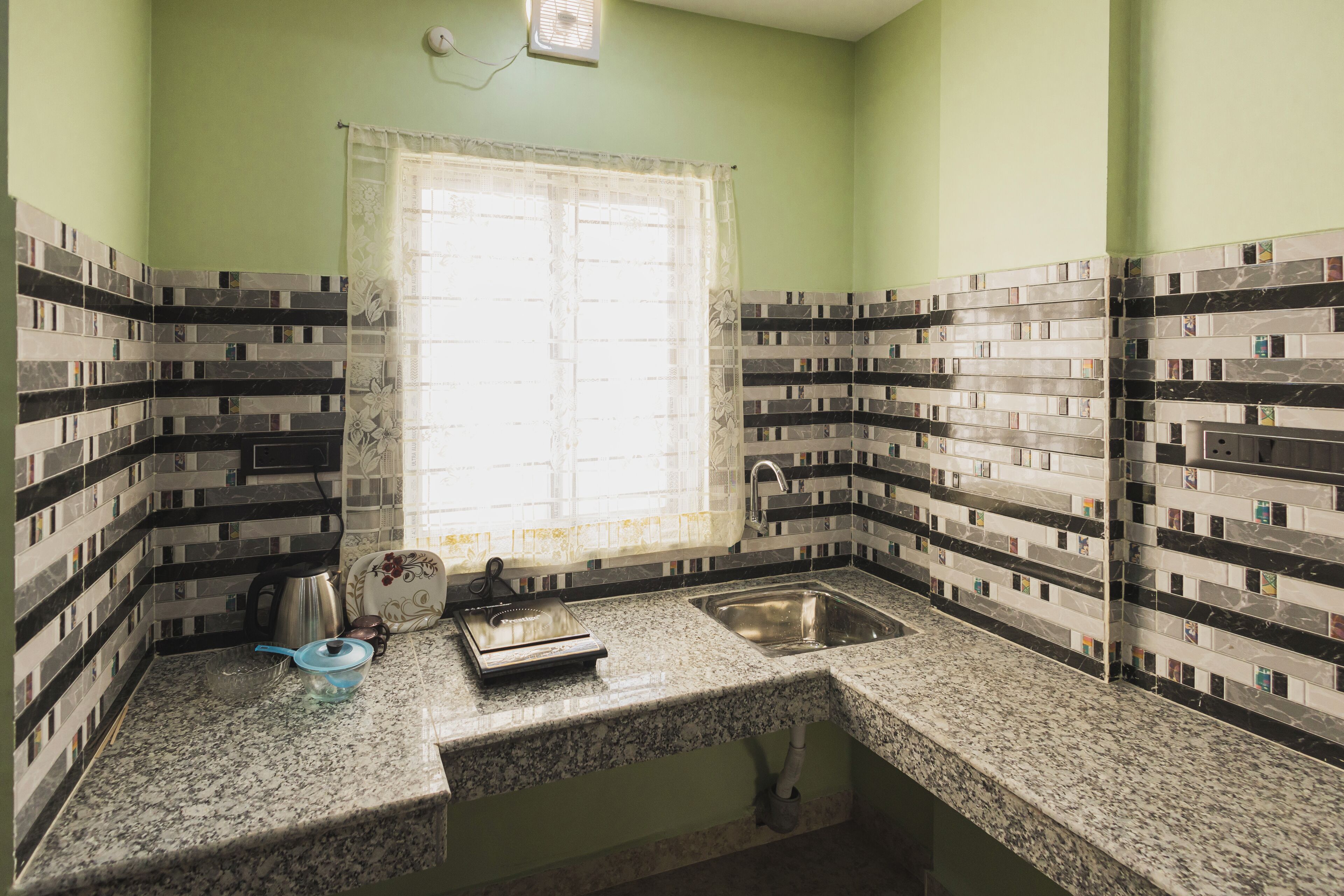 Deluxe vierpersoonskamer, uitzicht op de stad | Privékeuken