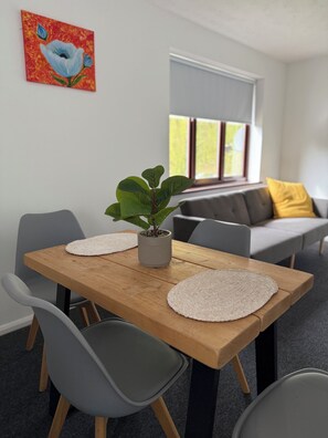 Apartment, 1 Bedroom | Dining - Private Maisonette Chandlers Ford (Eastleigh)