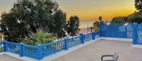 House, 3 Bedrooms, Smoking, Balcony | Terrace/patio