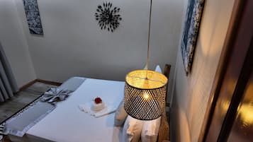 Lägenhet Deluxe - utsikt mot trädgården