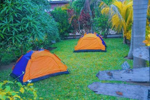 Deluxe Tent, Garden View - APAO VILLAGE & RESORT LODGE (Dar es Salaam)