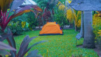 Tente Deluxe, vue jardin