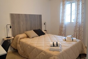 3 Schlafzimmer, Bügeleisen/Bügelbrett, WLAN, Bettwäsche