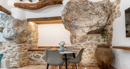 Apartment 'La Trinchera' with Wi-Fi and Air Conditioning