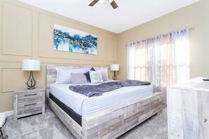 4 Schlafzimmer, Bügeleisen/Bügelbrett, Reisekinderbett, kostenloses WLAN