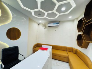 Interior - Planet Eco Stays (Ujjain)