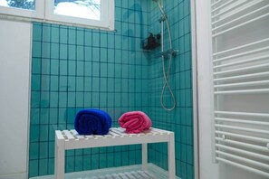 Bathroom - Cool Cool House * room 3 - Your HQ in Les Guillemins! (Liège)