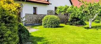 Wonderful private villa for 4 guests with WIFI, TV and pets allowed