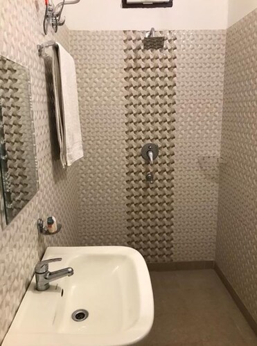 Hotel Balaji International Araria