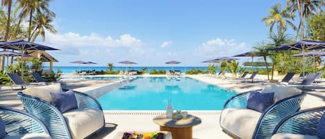 5 outdoor pools, pool umbrellas, sun loungers